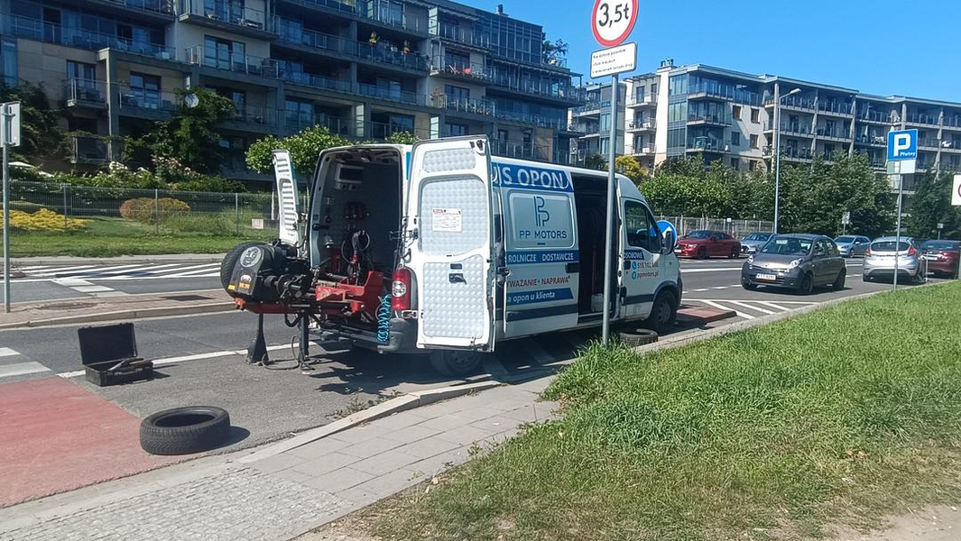 Zdjęcie na okładce dla Mobilny Serwis Opon TIR osobowe 24h Mobilna Wulkanizacja PP Motors